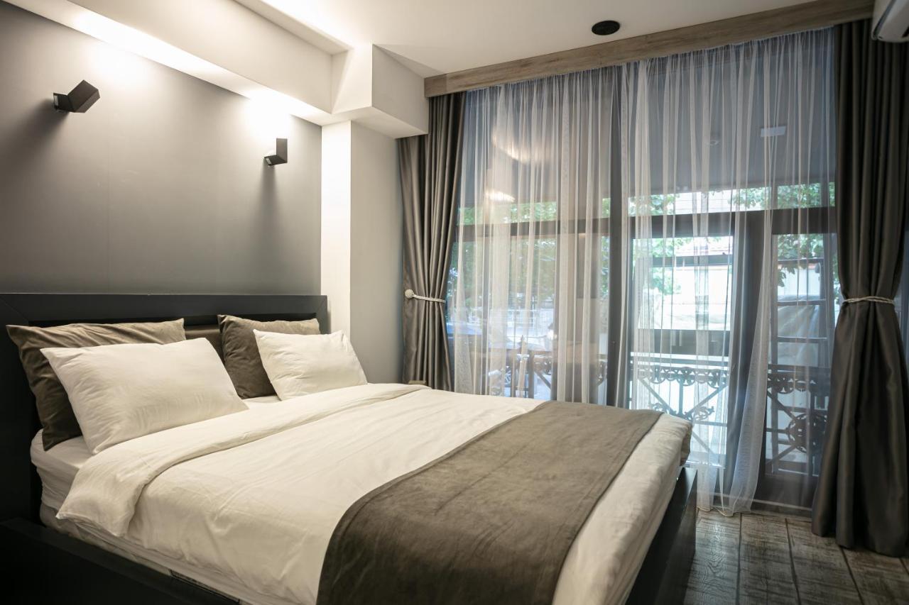 Monk House Hotel Yerevan Ngoại thất bức ảnh