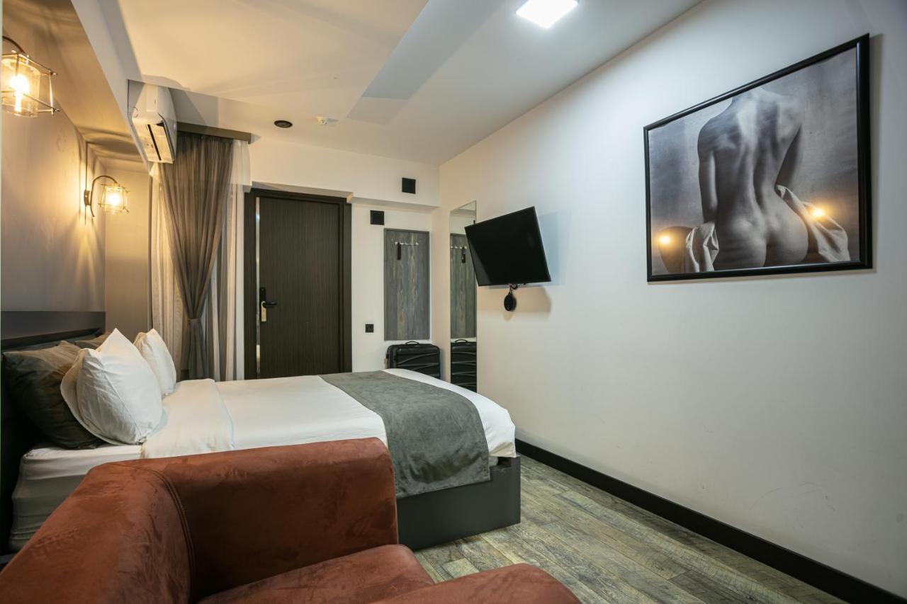 Monk House Hotel Yerevan Ngoại thất bức ảnh
