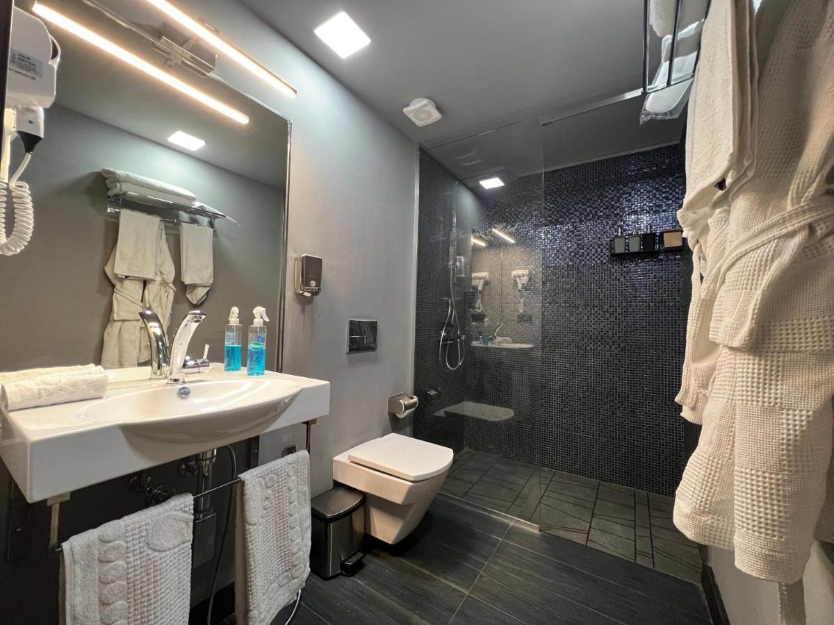Monk House Hotel Yerevan Ngoại thất bức ảnh